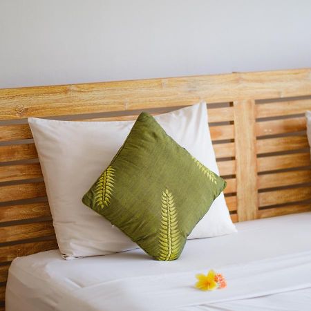 D'Sawah Amed Homestay & Warung Exterior foto
