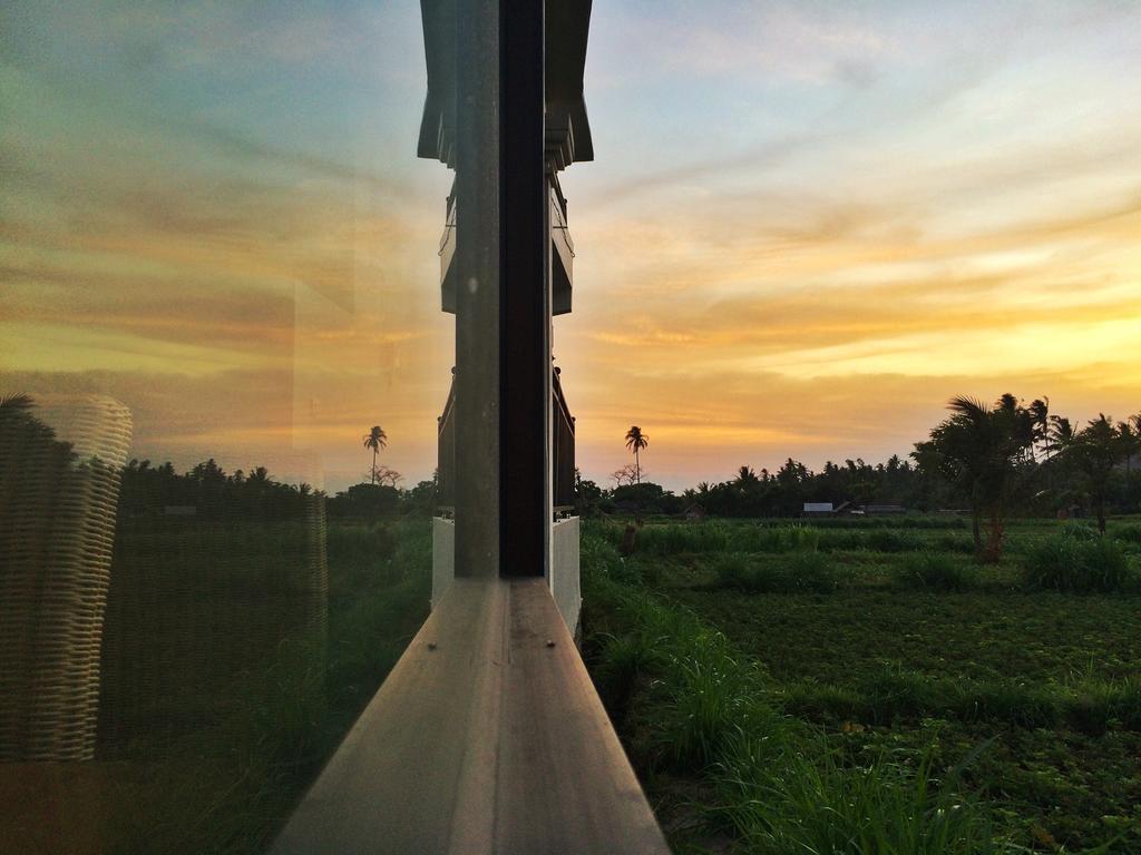 D'Sawah Amed Homestay & Warung Cameră foto